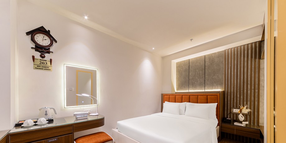 DUCP0312-HDR copy.jpg